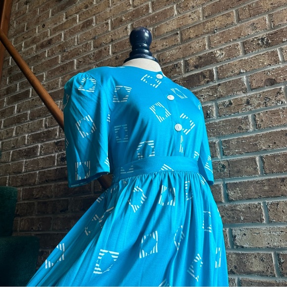 VTG 80s 90s Geometric Patterned Bright Blue Shirt & Skirt Set NWT - Picture 1 of 6